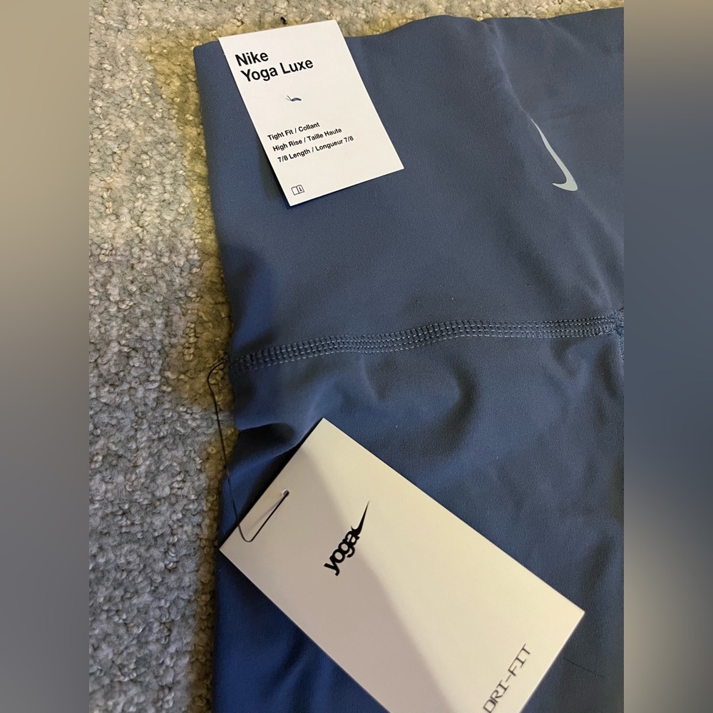 Nike Yoga Luxe tights